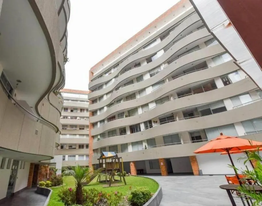 شقة Departamento Cerca Del Quicentro Norte كويتو