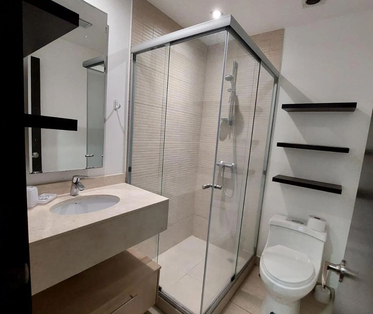 شقة Departamento Cerca Del Quicentro Norte كويتو